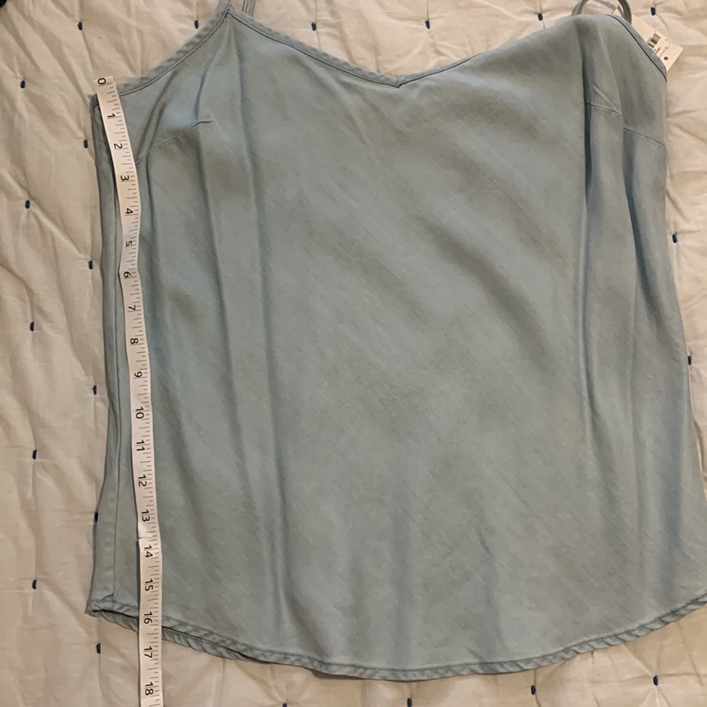 NWT GAP Chambray Tank Top - Picture 7 of 7